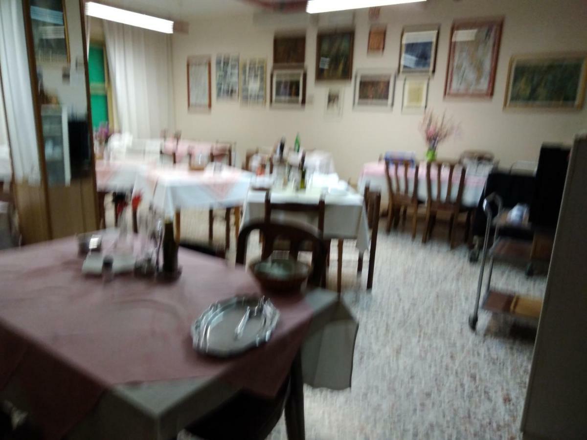 Albergo Villa Canapini Chianciano Terme Exteriör bild
