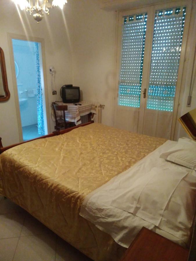 Albergo Villa Canapini Chianciano Terme Exteriör bild